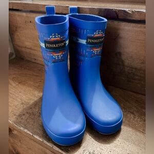 Pendleton Vibrant Blue Patterned Boots